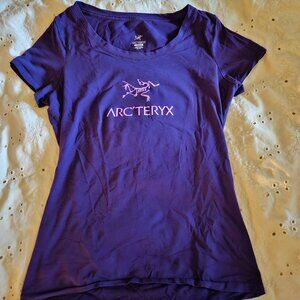 Women's Arcteryx T-shirt